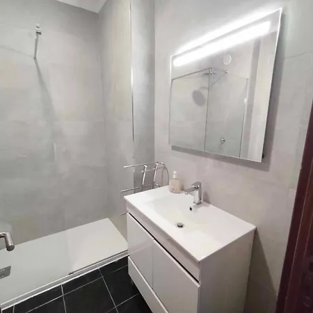 - Vale Navio T2 * Албуфейра